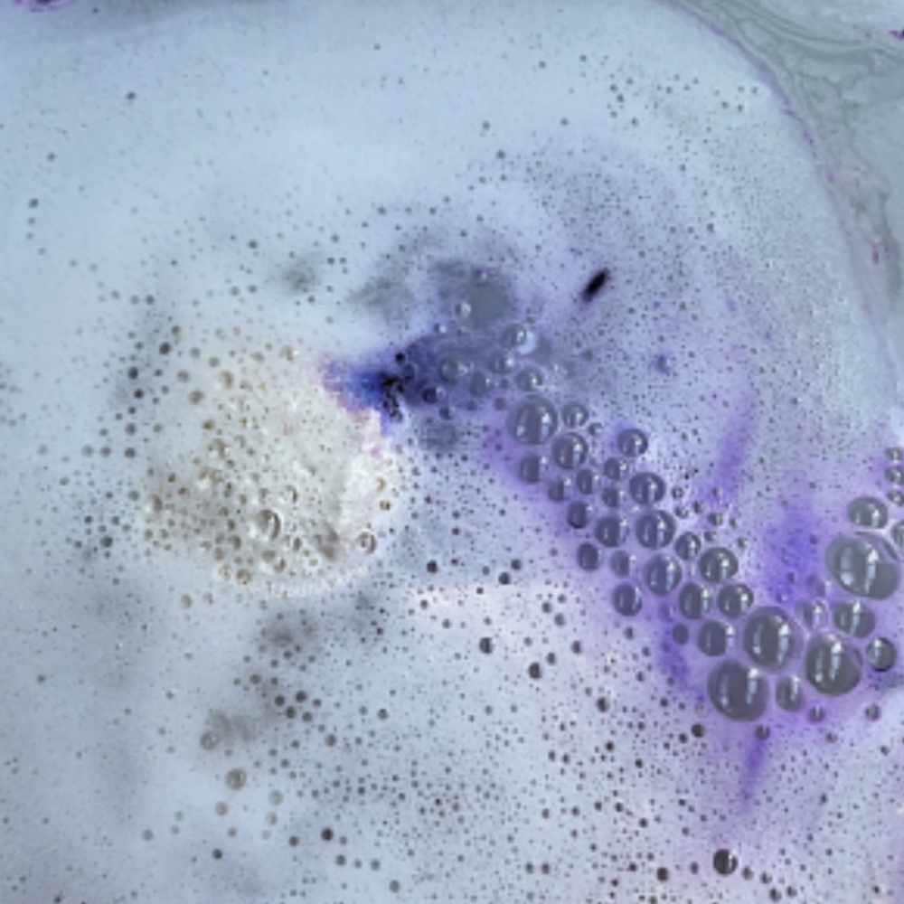 ❇️🧚‍♀️LUSH Cosmetics DISCONTINUED Sleepy Bear Bath Bomb NWT - Picture 4 of 7